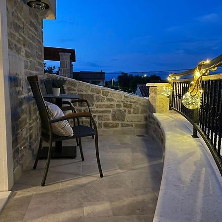 Castello Exclusive Rooms With Breakfast - By Ta Leut Agency Privlaka  Bagian luar foto