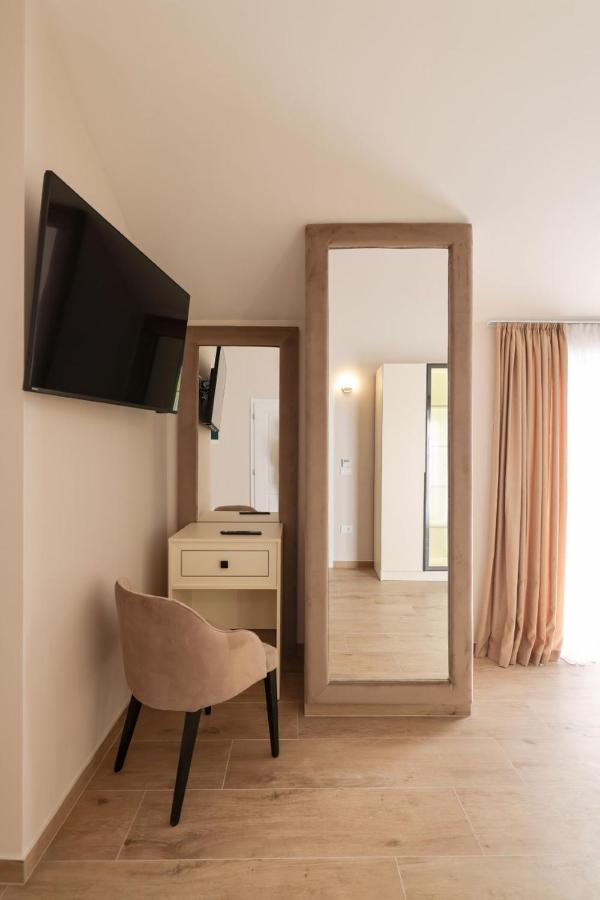 Castello Exclusive Rooms With Breakfast - By Ta Leut Agency Privlaka  Bagian luar foto